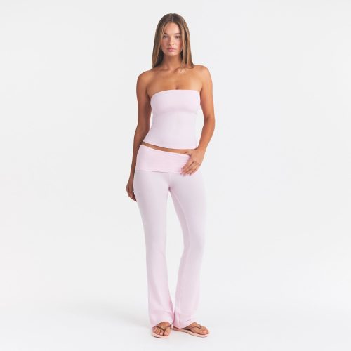 COTTON JERSEY FOLDOVER PANT | CHERRY BLOSSOM ON A MODEL FRONT VIEW @ | FOCUS: 0.0, 1.0, 0.9