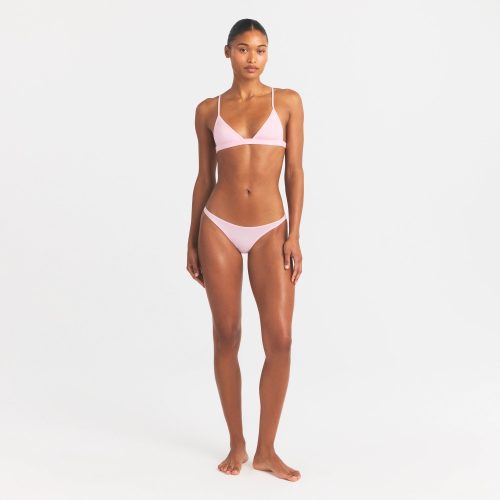 EVERYDAY COTTON TRIANGLE BRALETTE | PEONY ON A MODEL FRONT VIEW @ | FOCUS: 0.0, 1.0, 0.9