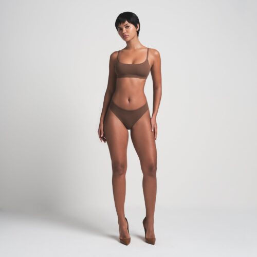 SCOOP BRALETTE