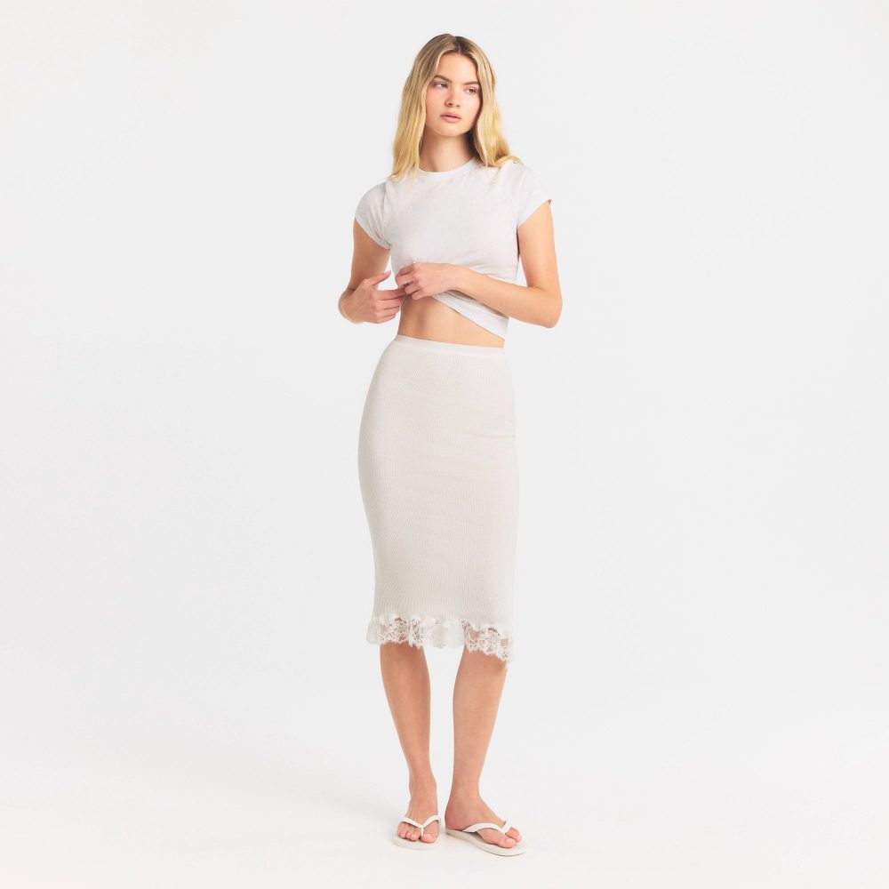 LACE MIDI SKIRT
