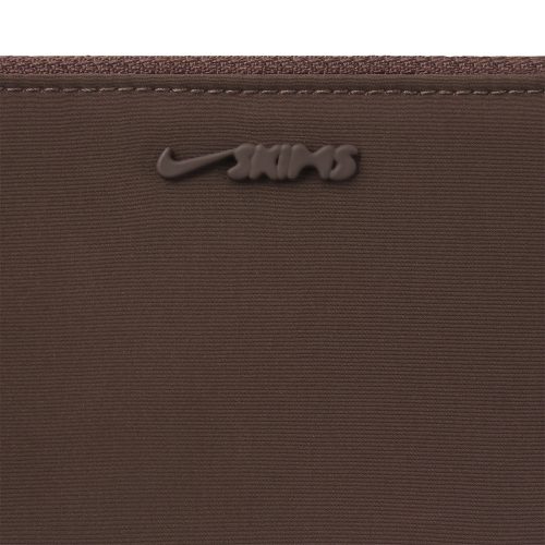 CLIPPABLE POUCH