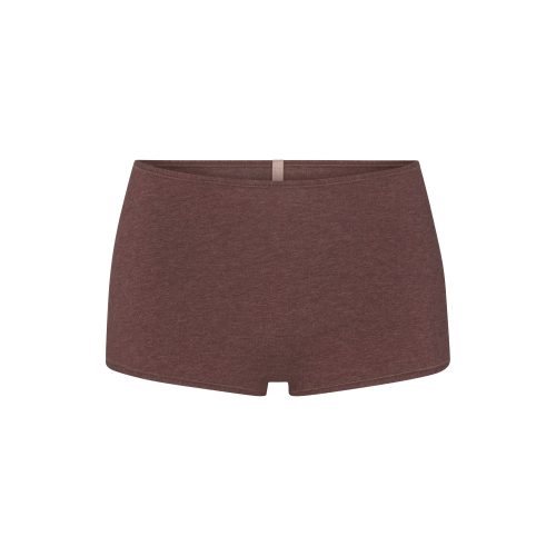 BOY SHORT