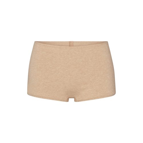 BOY SHORT