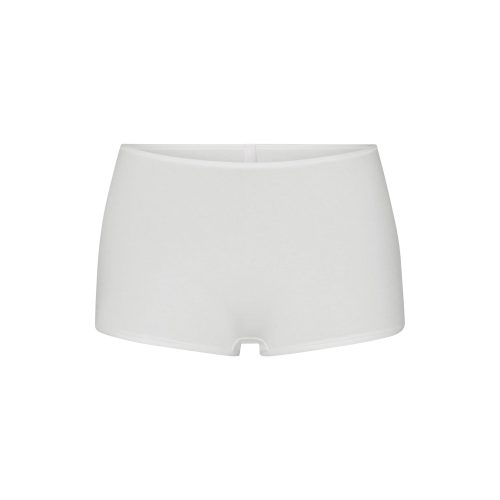 BOY SHORT