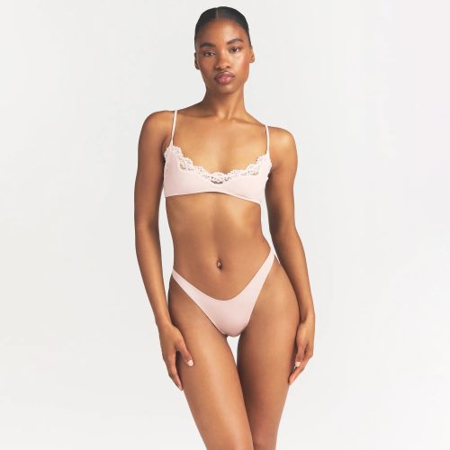 DIPPED THONG
