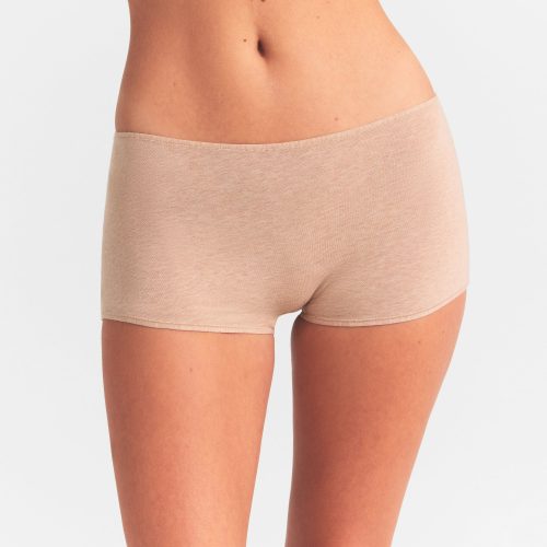 BOY SHORT
